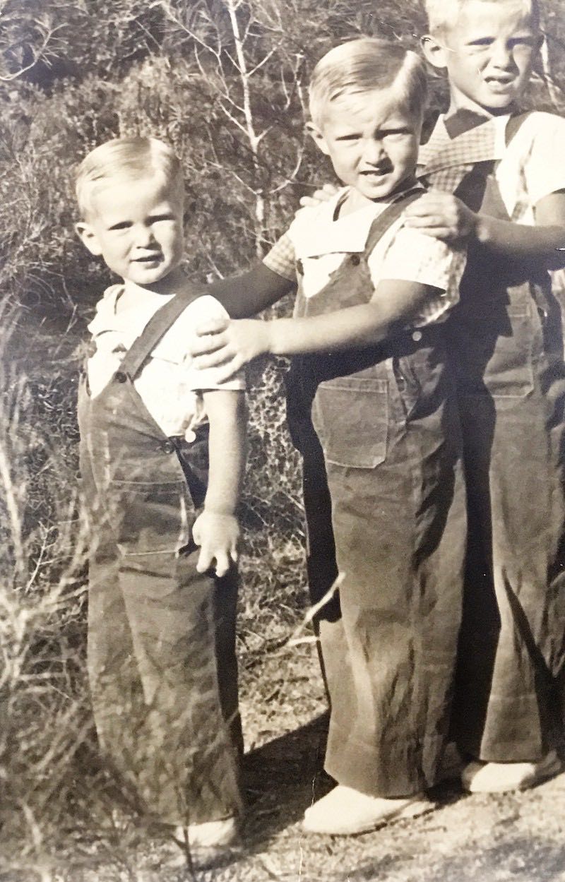 Amadeo, Manolo y Guillermo