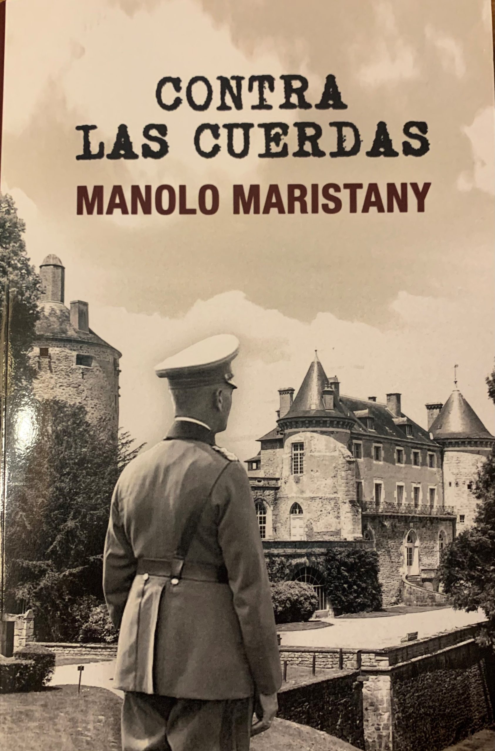 portada Contra las cuerdas